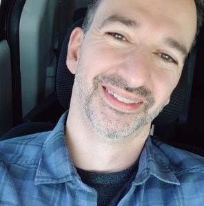 Meet your Posher, Eric